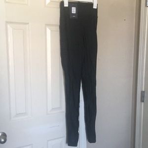 Black Ruched Leggings